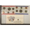 Image 2 : 1988 US MINT SET (UNC) P/D (WITH ENVELOPE)