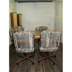 Oak table with 1 leaf and 4 chairs (206)