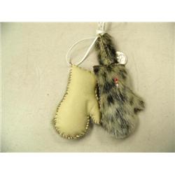 CHOICE on 7 mitten yo-yos Marie Anariak from Togiak (2)