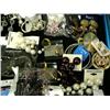Image 7 : CHOICE on 2 huge lots of over 100 pieces of jewelry: earrings, bracelets and hair clips (700)