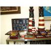 Image 2 : CHOICE on 3 shelves of nautical and sports decorations (8888)