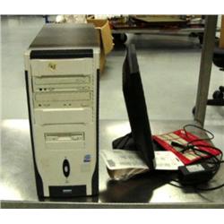 Computer with CD and RW CD drive and a Norwood Micro screen (238)