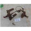 Image 1 : 2 Leg Traps (1) Victor 
