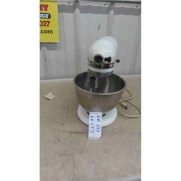 Kitchen Aid Heavy Duty Mixer 