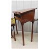 Image 2 : Telephone Stand 32'' x 24'' x 11'' with Chair 