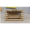 Image 1 : Large Log Cabin Style Bird Feeder 12'' x 20'' x 16'' 