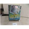 Image 1 : Unopened 1990/91 O-Pee-Chee Hockey Box 