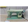 Image 2 : Remington Electic Portable Sewing Machine 