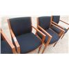 Image 4 : 4 Arm Chairs / Waiting Room Chairs 
