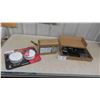 Image 1 : New Product: Pack of 2 Kidde Smoke Alarm, 30 Pack 15amp Outlets, Flex