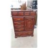 Image 1 : Pine Dresser 53'' x 40'' x 17 1/2'' 