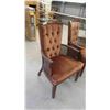 Image 2 : 2 Button Back Arm Chairs 