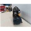 Image 2 : Mastercraft 2 Gallon Air Compressor 1/3HP 