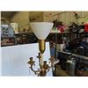 Image 10 : Floor Lamp 56'' Tall with Shade, Marble/Brass Lamp 15'' Diameter Table x 
