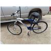 Image 1 : Revolution Gateway Mens 26'' Bike with Kick Stand 