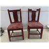 Image 1 : 2 Wood Childrens Chairs - Seat Height 9 1/2'' 