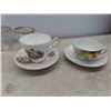 Image 3 : Royal Family Plates , Coffee Cups , Salt and Pepper Shakers & More 