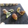 Image 2 : 20 Red Rose Tea Animal Figurines