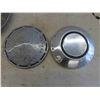 Image 2 : Hubcaps : Ford , Mercury, Dodge 
