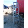 Image 2 : 5ft Aluminum Step Ladder - Hinge Has Been Replaced with Strapping, 