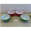 Image 1 : 4 Pyrex Mixing Bowls 