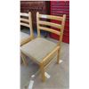 Image 2 : 2 Kitchen Chairs 