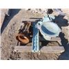 Image 2 : 4 Concrete Molds 