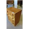 Image 2 : 4 Drawer Dresser 32'' x 26'' x 16'' 
