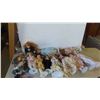 Image 2 : 12 Porcelain Dolls Up To 16'' 