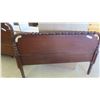 Image 3 : Vintage Walnut Head Board/Foot Board 52'' Wide