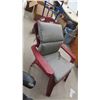 Image 1 : Plastic Yard Chair with Cushion