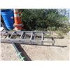 Image 2 : Aluminum Extension Ladder