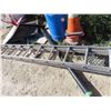 Image 3 : Aluminum Extension Ladder