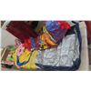Image 1 : Inflatable Water Toys : Raft, Wings, Tube, Plus 