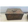 Image 2 : Metal Lock Box with Key 12'' x 8'' x 6 1/2'' , 2 Pieces Leather Like 