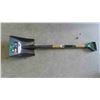 Image 5 : New 2 Fan Rakes, Shovel 