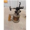 Image 2 : 2 Blow Torches, Scale, Pulley, Measuring Device 