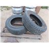 Image 1 : 2 Matrix Tour 215/60 R16 Tires 