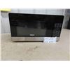 Image 1 : RCA Microwave 700 Watt Works 
