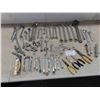 Image 1 : Wrenches Standard/Metric, Pliers, Crescent Wrenches, Ratchets 
