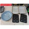 Image 2 : Pots, Lids, Loaf Pans, Cake Pans, Plus 