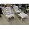 Image 1 : 2 Patio Chairs , 1 Ottoman