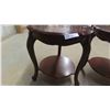 Image 2 : 2 End Tables 23'' H x 21 1/2'' Across 