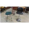 Image 1 : 2 Stools (1) Bar Stool Swivel/Adjustable