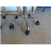 Image 2 : 2 Rollable Swivel Stools - Damage on Back of Stool, See Photos 