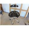 Image 7 : 2 Rollable Swivel Stools - Damage on Back of Stool, See Photos 