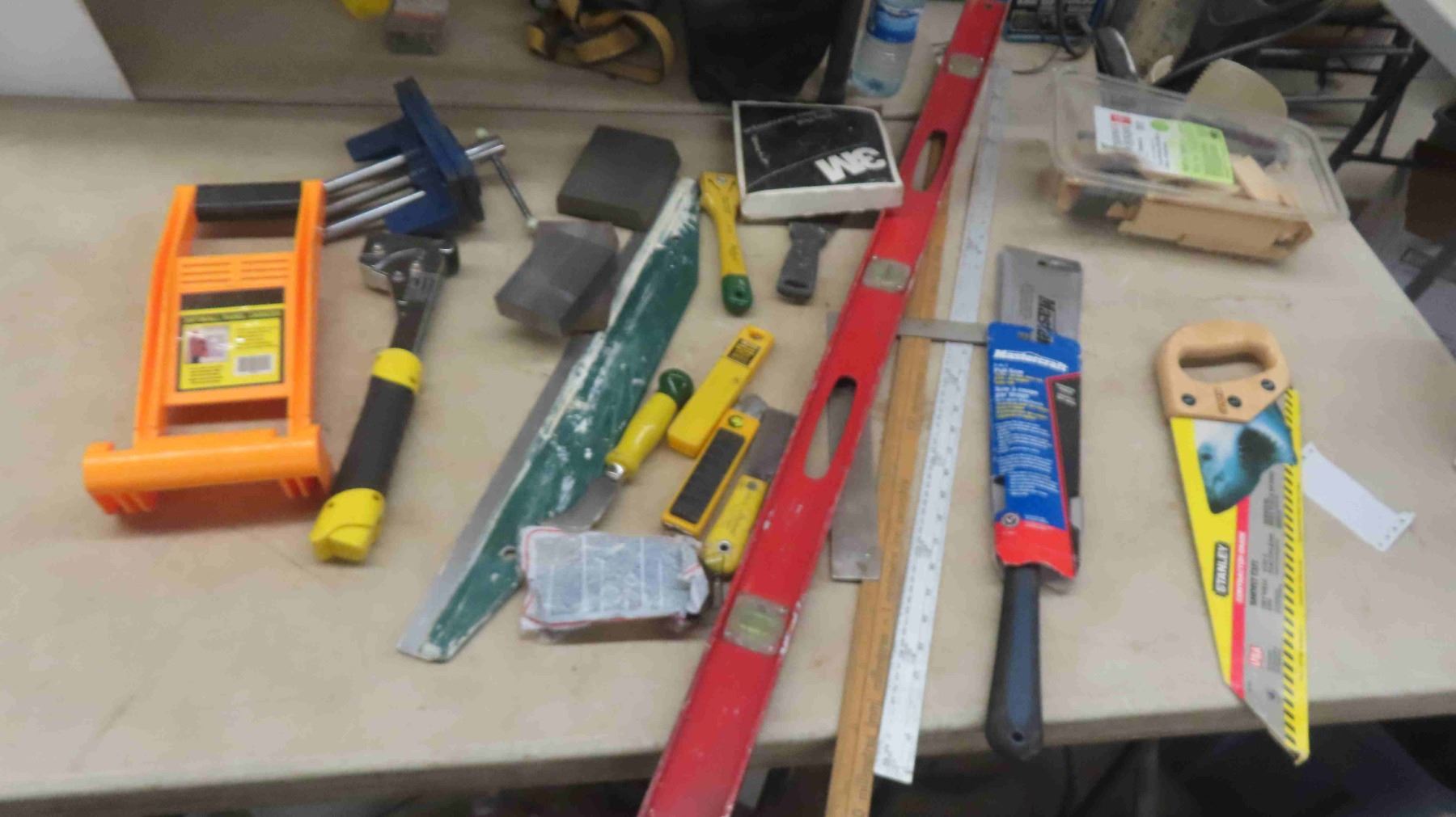 Level Scraper Tool Carpentry Tools: Level, Scrapers, Stapler, New Pull Saw, Plus