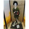 Image 2 : Oriental Doll in Glass Case 10 1/4'' x 8 1/2'' x 18'' 