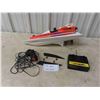 Image 1 : Radio Shack RC Gamma Ray Speed Boat 22'' x 9 1/4'' x 8 1/4'' with