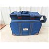 Image 8 : Cooler with Picnic Gear for 4 